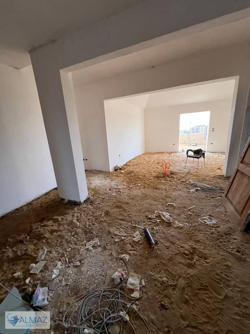 4 WhatsApp Image 2025-09-25 at 1.02. 27 PM. jpeg