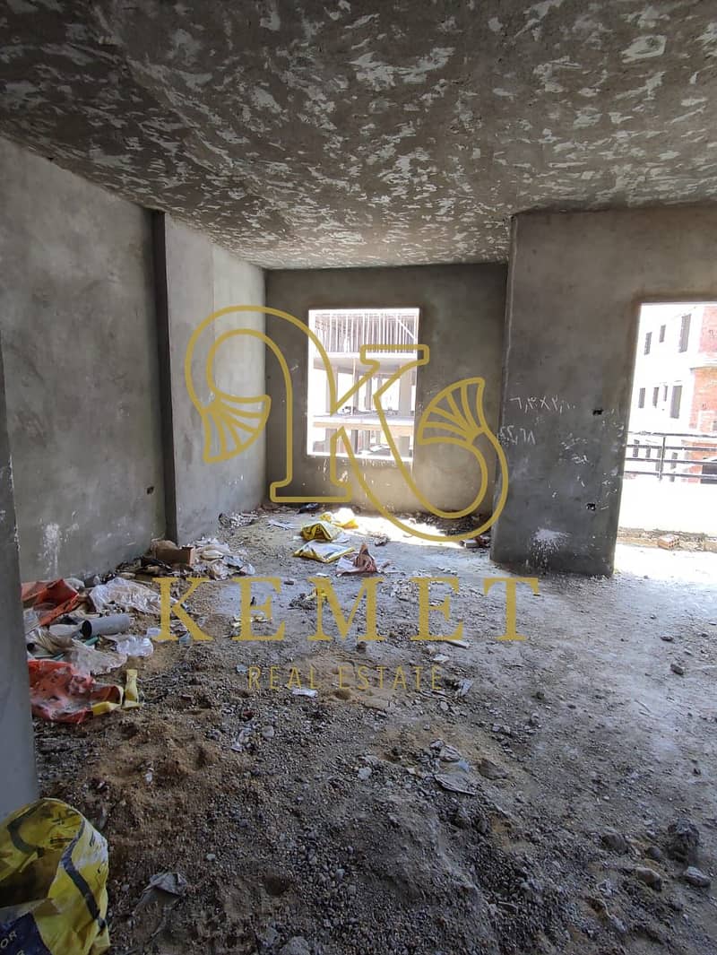 8 WhatsApp Image 2025-09-25 at 13.51. 37_eea484c6. jpg