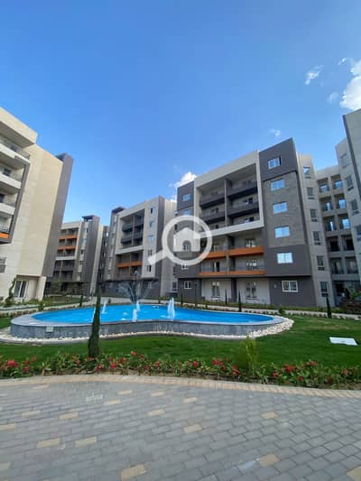 4 Bedroom Penthouse for Sale in Hadayek October, Giza - 720344c0-d251-47d9-b045-5d848ba5d20b. jpg 4 Bedroom Penthouse for Sale in Hadayek October, Giza - 720344c0-d251-47d9-b045-5d848ba5d20b. jpg