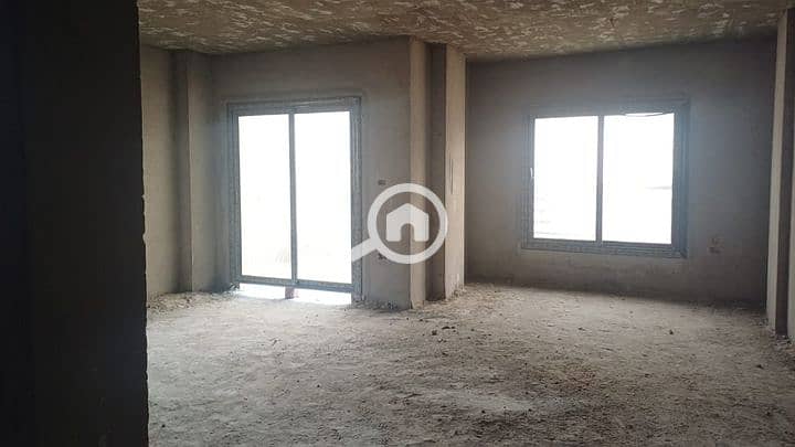 2 80d44f94-21ff-4dbe-ad7b-1700f3f71de3. jpeg