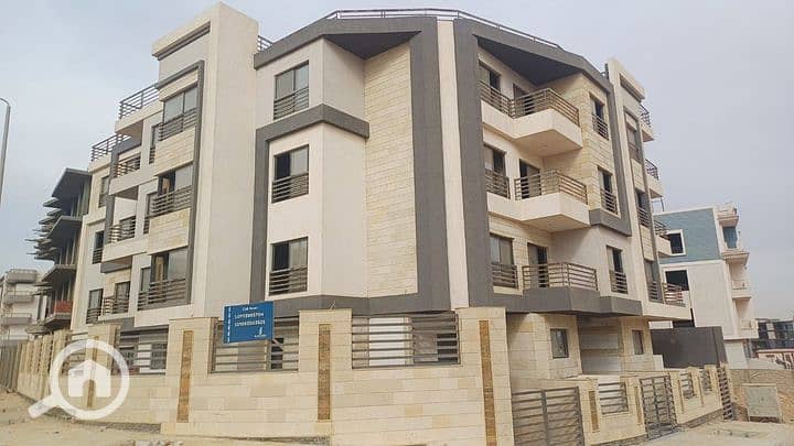 5 83feb2c5-87f0-42b4-9f3e-a51d3ec0b01f. jpeg