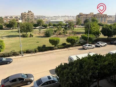 مکتب  للبيع في المعادي، القاهرة - IMG-20250924-WA0176. jpg