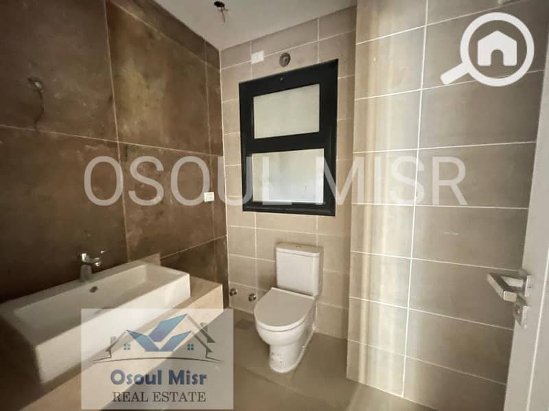 6 6ed1d1d8-9970-465d-bfd9-4100cd1b0950. jpeg