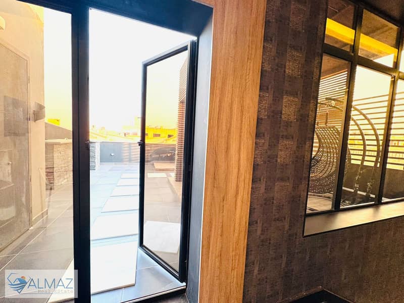 4 WhatsApp Image 2025-09-25 at 4.16. 19 PM (2). jpeg