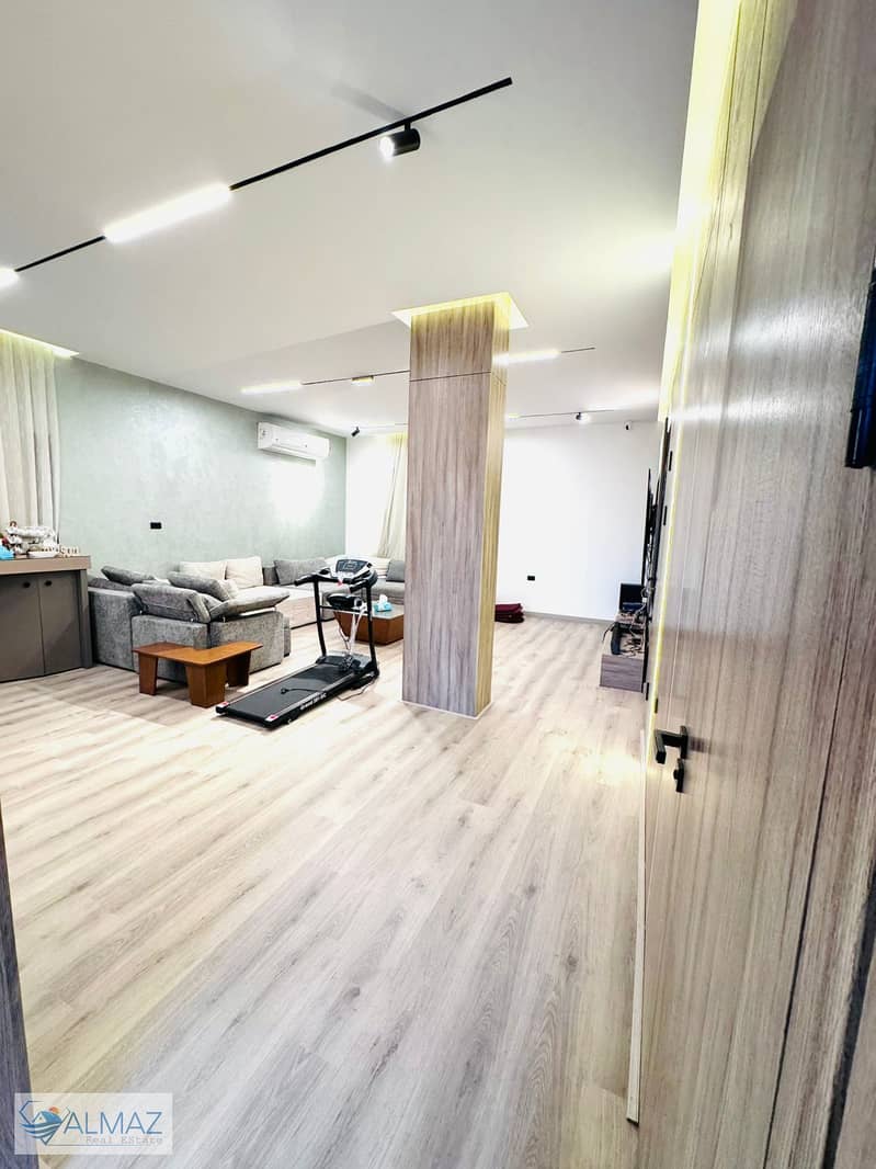 10 WhatsApp Image 2025-09-25 at 4.16. 27 PM. jpeg