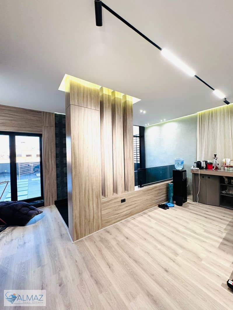 11 WhatsApp Image 2025-09-25 at 4.16. 30 PM. jpeg