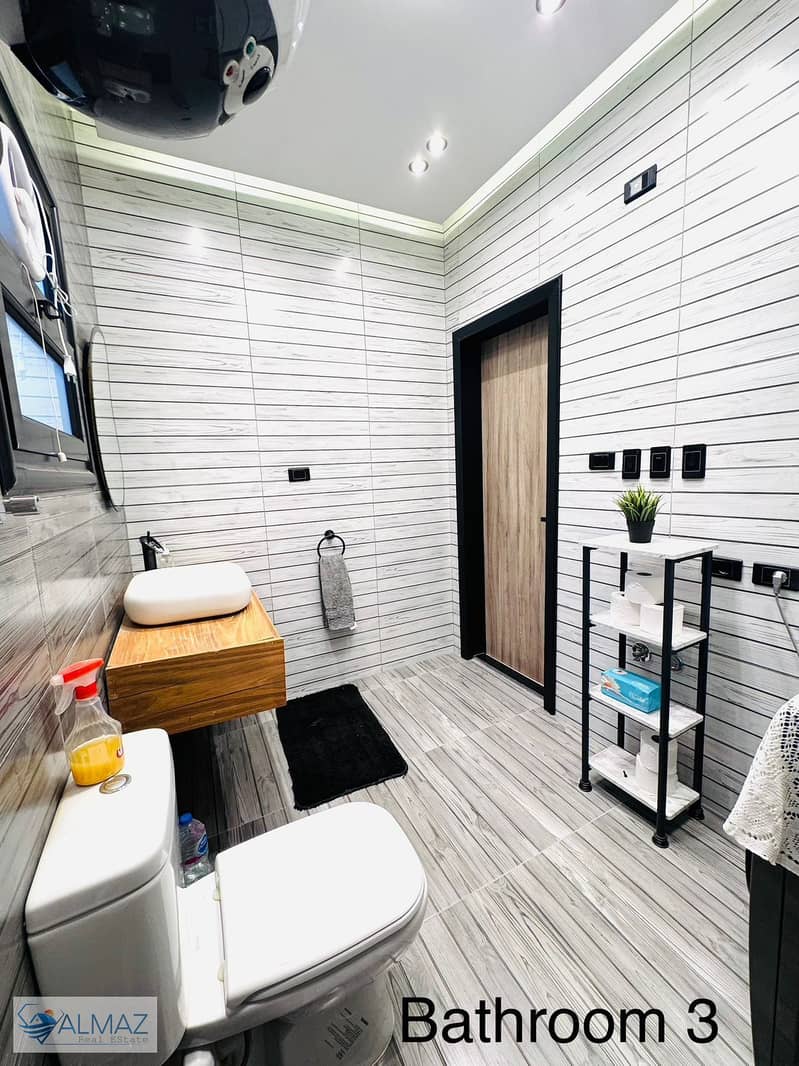 13 WhatsApp Image 2025-09-25 at 4.16. 33 PM. jpeg