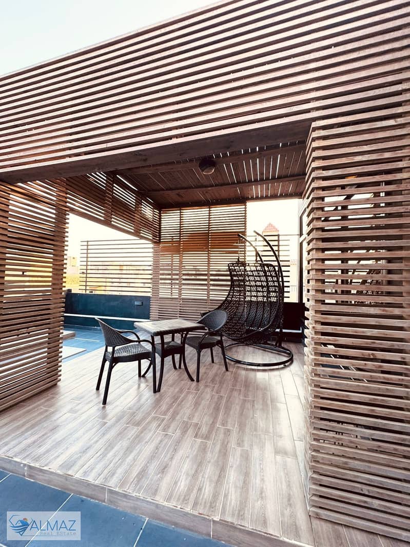 16 WhatsApp Image 2025-09-25 at 4.16. 38 PM (1). jpeg