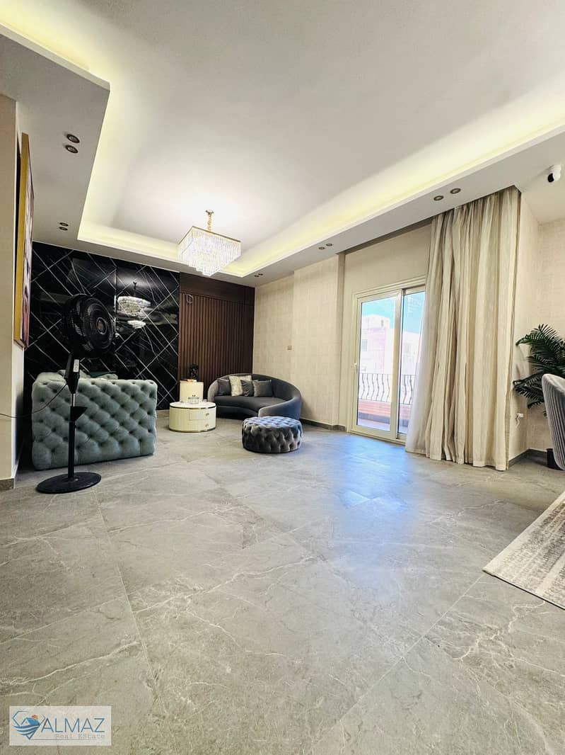 22 WhatsApp Image 2025-09-25 at 4.16. 47 PM. jpeg