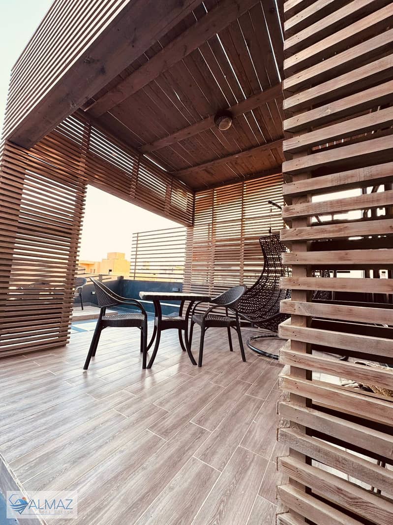 24 WhatsApp Image 2025-09-25 at 4.17. 09 PM. jpeg