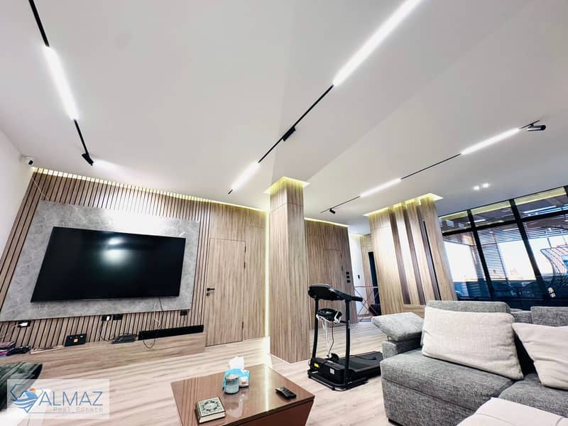 30 WhatsApp Image 2025-09-25 at 4.17. 35 PM. jpeg