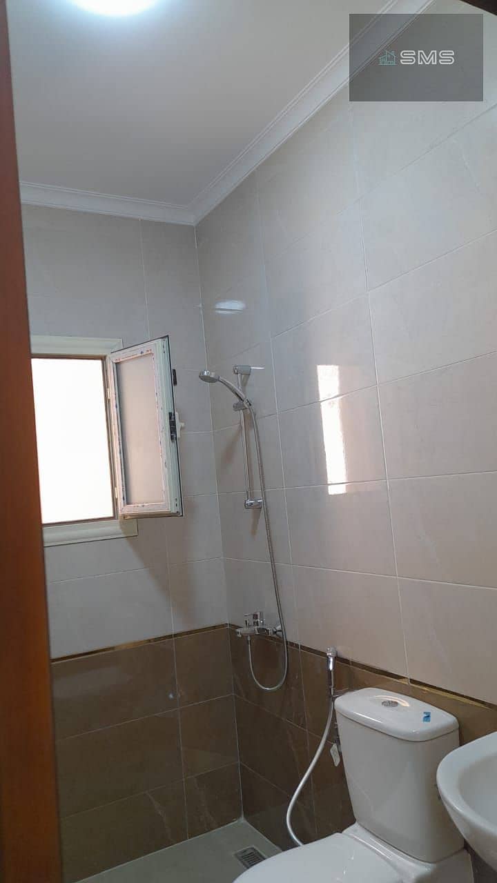 8 IMG-20250924-WA0572. jpg