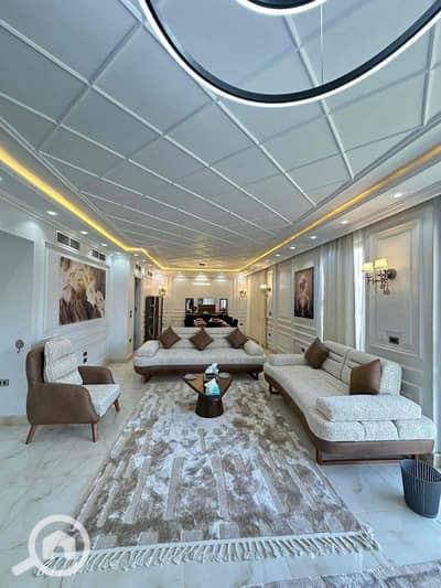 3 Bedroom Villa for Rent in Sheikh Zayed, Giza - 34a976be-57e6-46fe-bdff-2c43d3c95a83. jpg