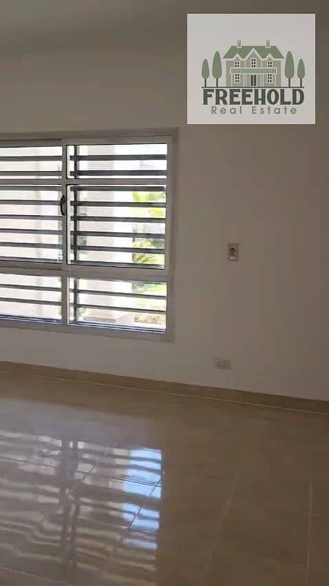4 VideoCapture_20250925-182439. jpg