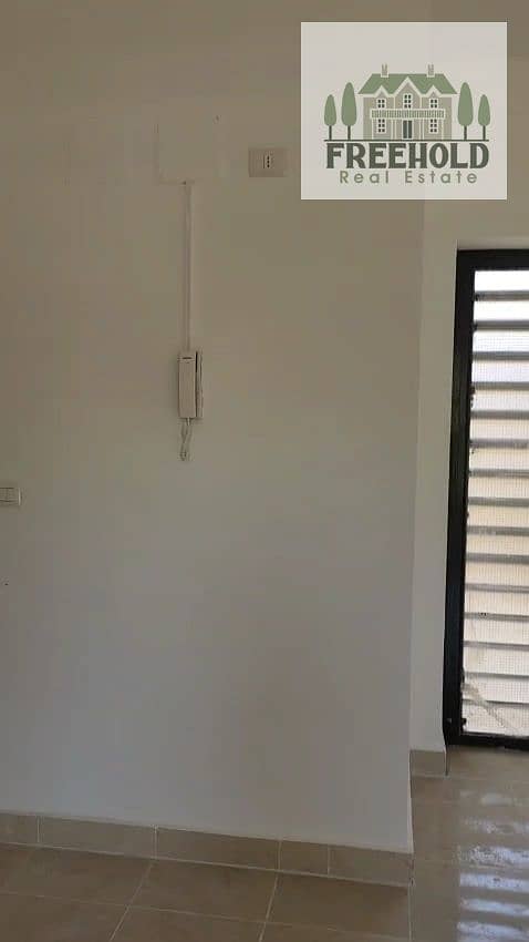 8 VideoCapture_20250925-182507. jpg