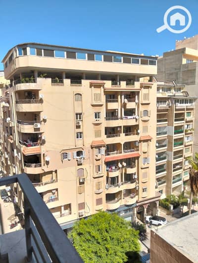 3 Bedroom Flat for Sale in Laurent, Alexandria - 33333. jpeg