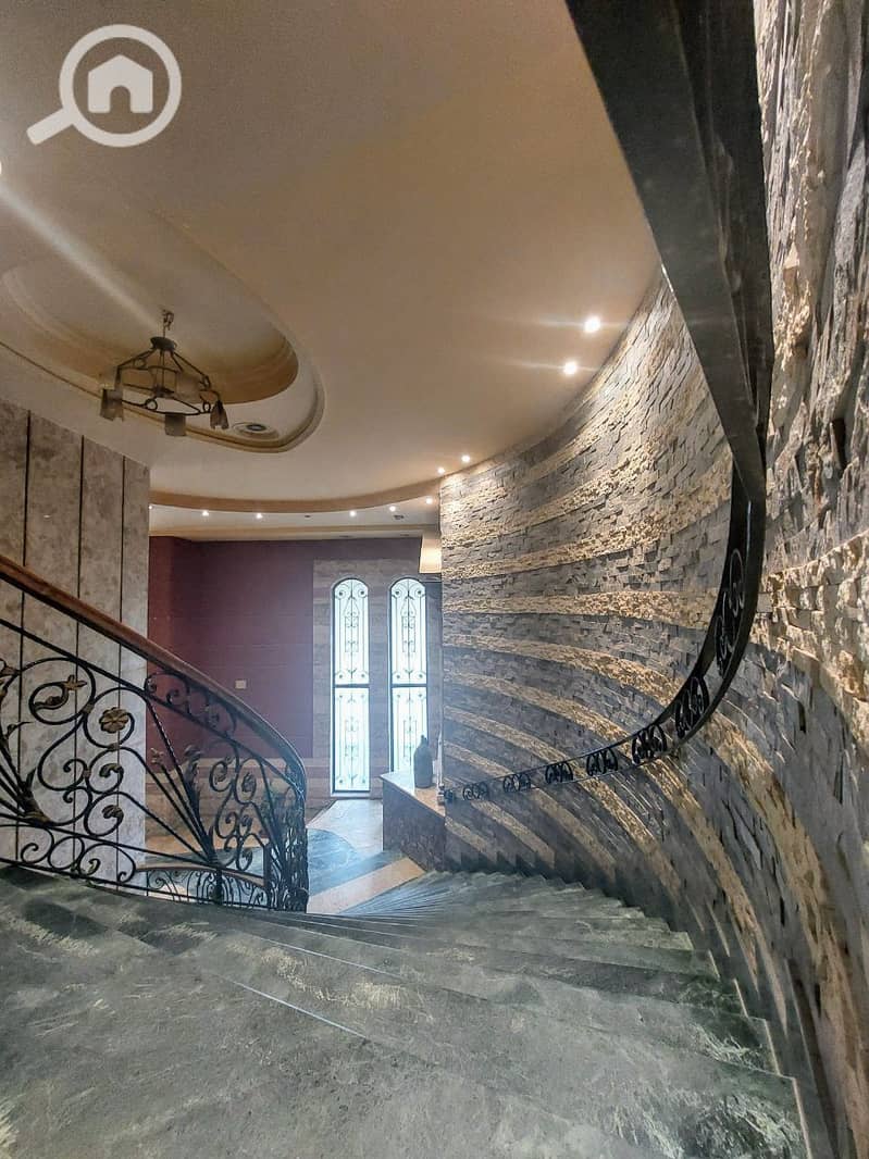 11 photo_2025-03-17_22-36-04. jpg