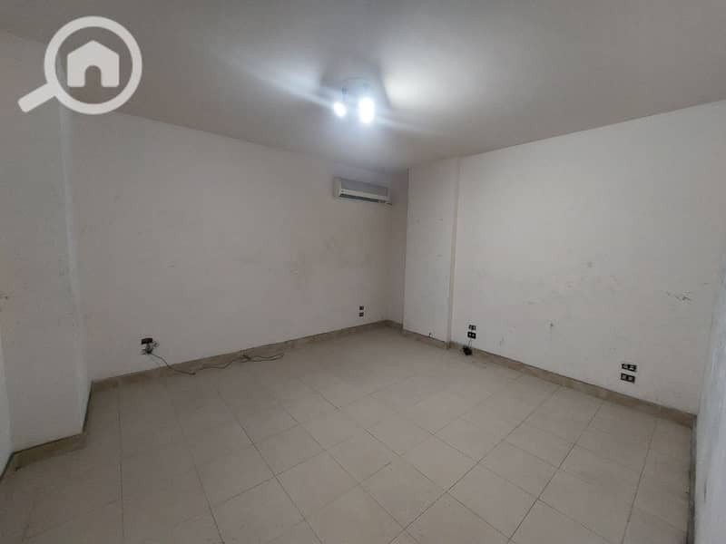 30 photo_2025-08-19_23-32-35. jpg