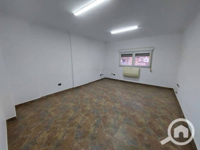 42 photo_2025-08-19_23-42-23. jpg