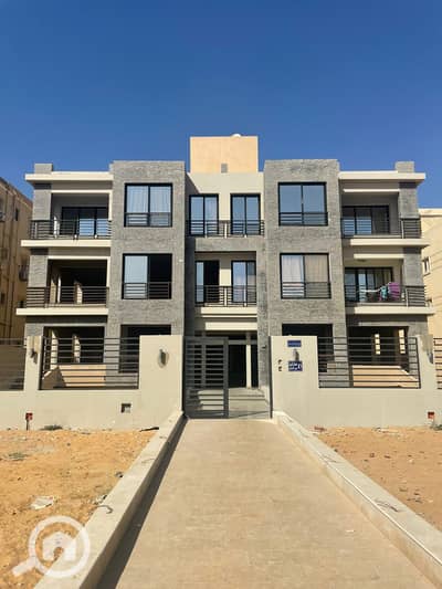 4 Bedroom Apartment for Sale in Shorouk City, Cairo - WhatsApp Image 2025-09-16 at 19.06. 23_4fd5fa48. jpg