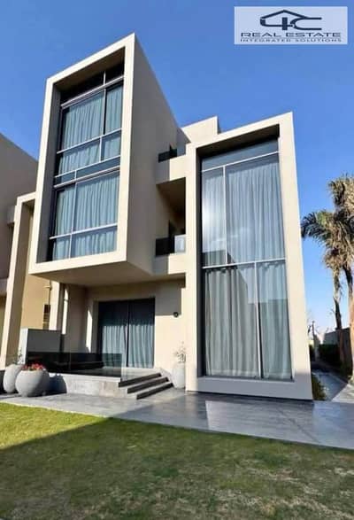 5 Bedroom Villa for Sale in New Cairo, Cairo - WhatsApp Image 2025-09-22 at 01.57. 19 (1). jpeg
