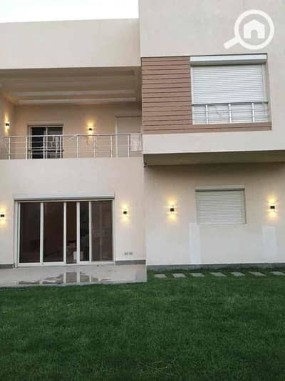 فیلا 4 غرف نوم للايجار في 6 أكتوبر، الجيزة - 7b478876-c7e0-4486-8755-ff518b8379d4. jpg