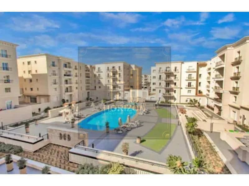 3 7866958-33dc3o. jpg