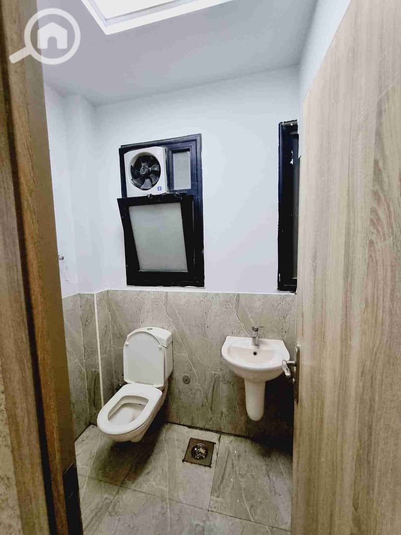 13 FB_IMG_1756985954182. jpg