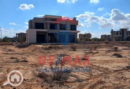 6 Bedroom Villa for Sale in Shorouk City, Cairo - 139316b5-3d2c-4d55-909a-01559afa7e42. jpg