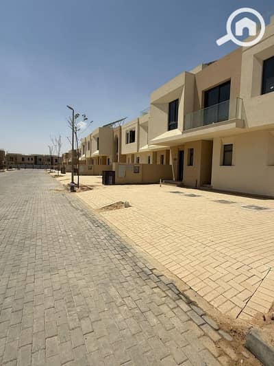 3 Bedroom Twin House for Sale in Sheikh Zayed, Giza - IMG-20250922-WA0087. jpg