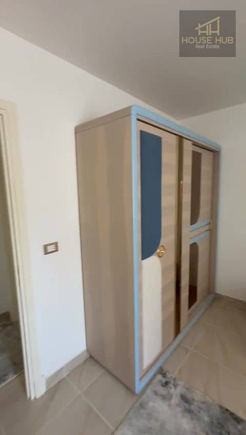 14 WhatsApp Video 2025-09-27 at 16.32. 07_77894ee7 - frame at 0m6s. jpg