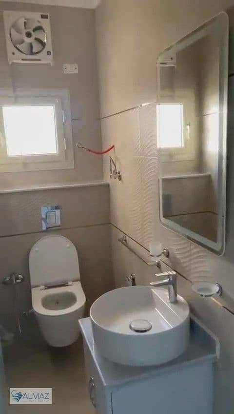 7 WhatsApp Image 2025-09-27 at 4.38. 54 PM. jpeg