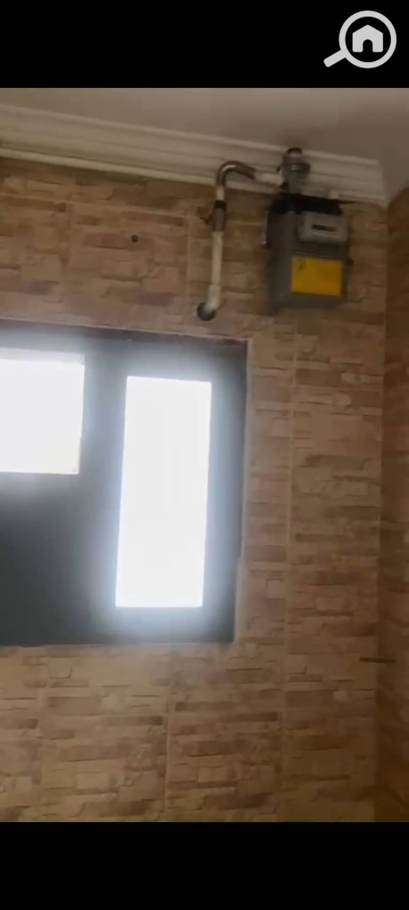 4 1001537086. png