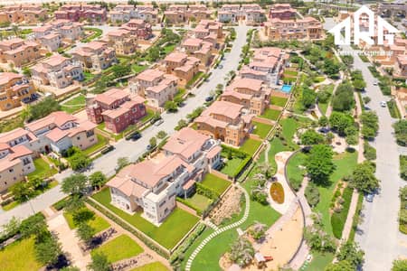تاون هاوس 4 غرف نوم للبيع في القاهرة الجديدة، القاهرة - hyde-park-new-cairo-facilities. png