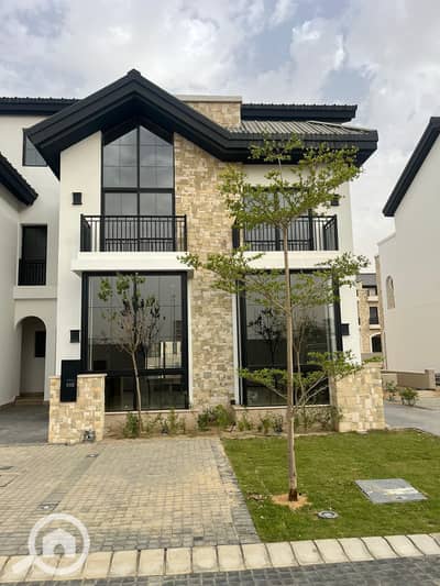 5 Bedroom Villa for Sale in New Cairo, Cairo - 669afc73-7f9b-47f9-bd8f-77d17fd65742. jpg