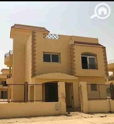 4 Bedroom Villa for Sale in 6th of October, Giza - 1000050403. jpg