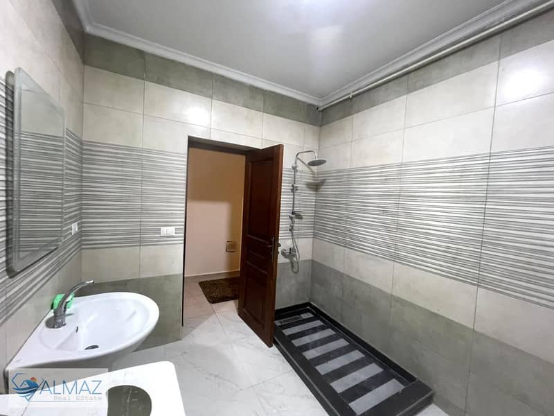 8 IMG-20250828-WA0265. jpg