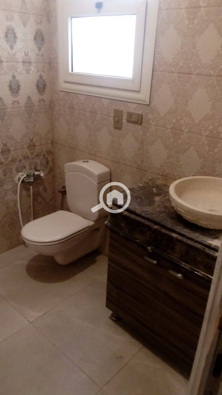 4 IMG-20250810-WA0199. jpg