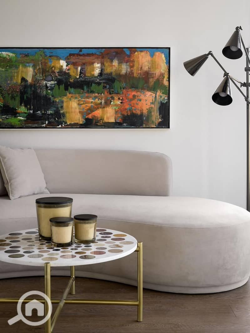 4 64a8e595-8d0c-44d8-9816-85bee8660138. jpeg