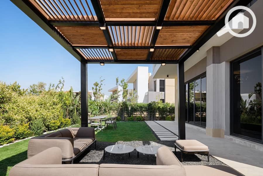 6 0260087c-9592-49f5-b93c-2677e664099a. jpeg