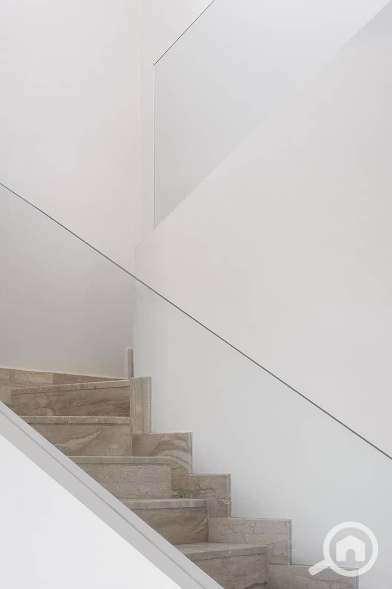 10 625e2036-7f5a-49fb-8d23-d9a445ea405a. jpeg