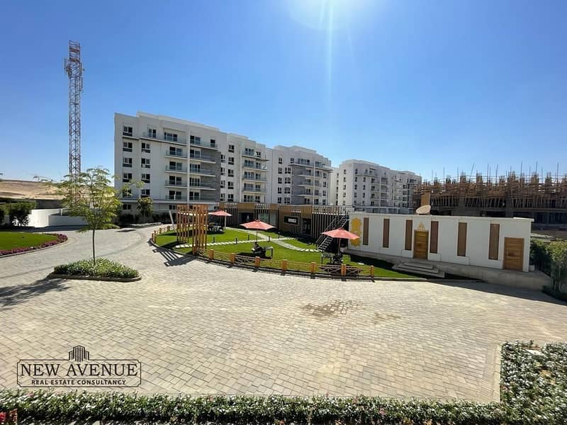 7 f0897672-d658-4798-8bb9-f59e7a17b250. jpg