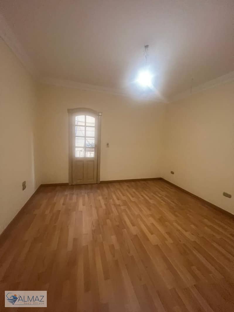 2 WhatsApp Image 2025-09-28 at 11.19. 48 AM (1). jpeg