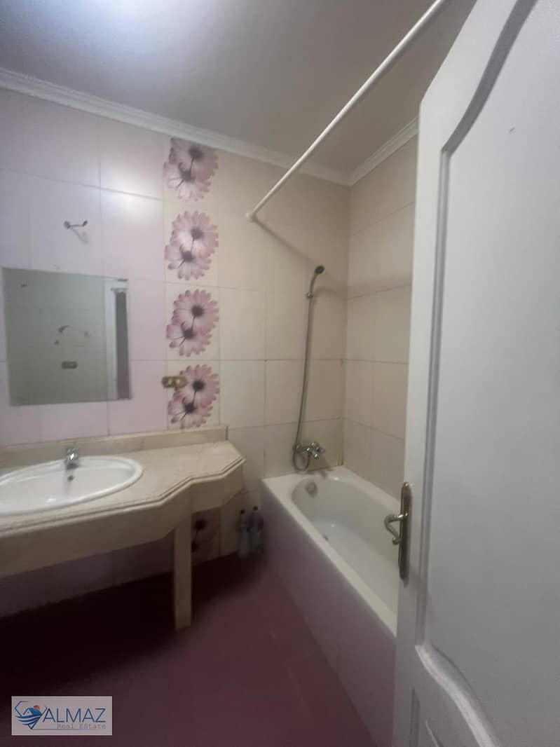 13 WhatsApp Image 2025-09-28 at 11.19. 50 AM. jpeg