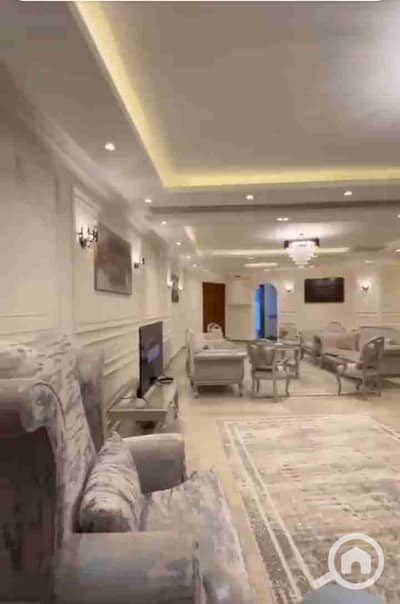 4 Bedroom Apartment for Rent in Mohandessin, Giza - ٢٠٢٥٠٩٠٩_١٩٥٦١٦. jpg