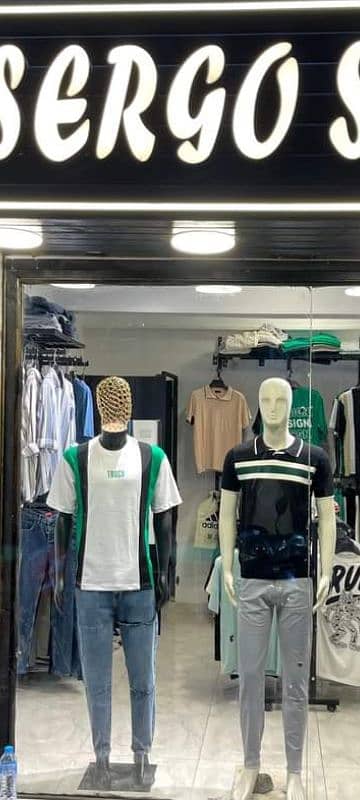 محلات تجارية  للبيع في ميامي، الإسكندرية - محل للبيع في ميامي متفرع من شارع العيسوي الاسكندرية بمساحة 16 متر