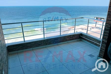 3 Bedroom Flat for Sale in Camp Caesar, Alexandria - WhatsApp Image 2025-09-18 at 12.48. 55 PM (1). JPG
