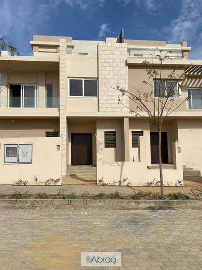 توين هاوس 4 غرف نوم للبيع في 6 أكتوبر، الجيزة - WhatsApp Image 2025-09-28 at 3.12. 17 PM. jpeg