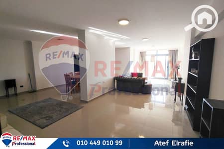 فلیٹ 4 غرف نوم للايجار في كامب شيزار، الإسكندرية - IMG-20250923-WA0071. jpg
