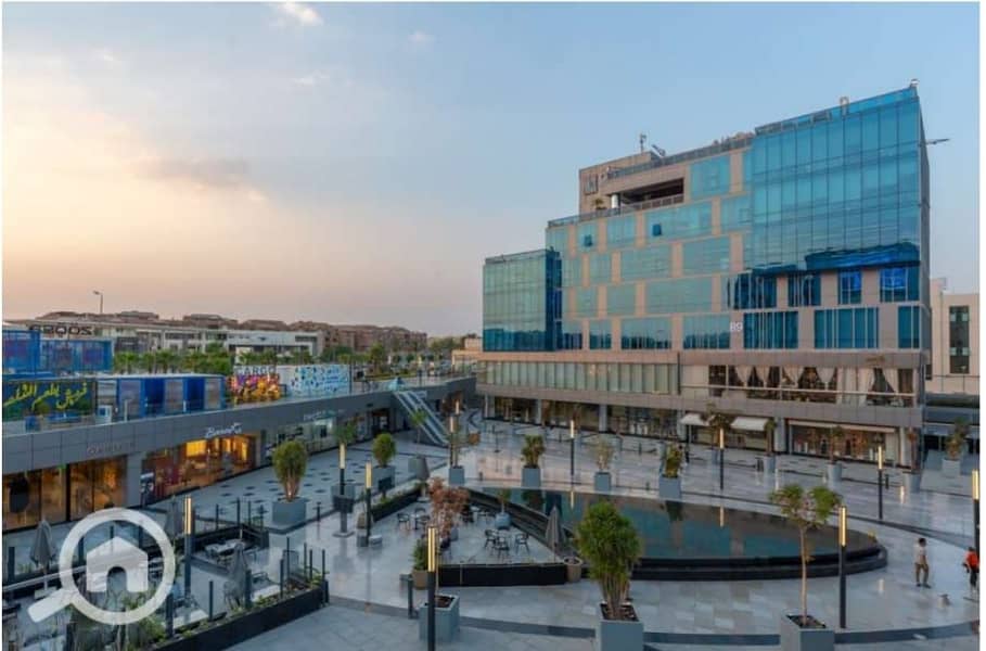 4 WhatsApp Image 2023-12-12 at 12.31. 12_1bc09431. jpg